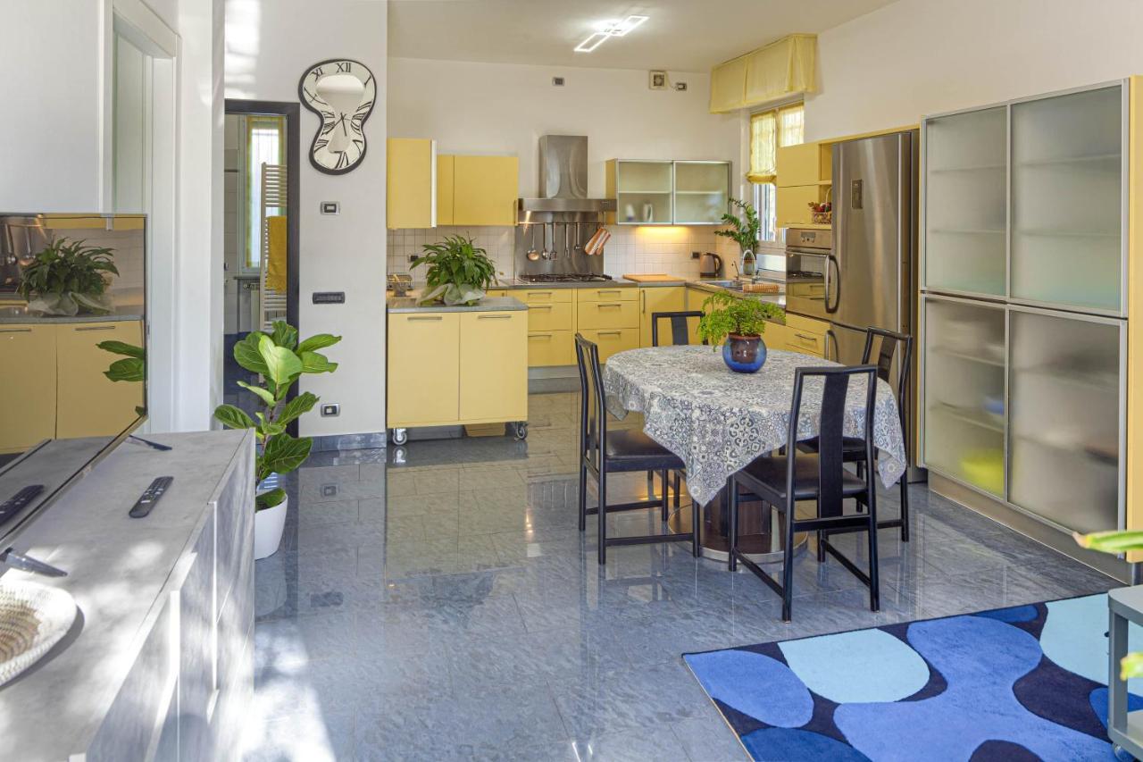 Villa La Rodina Diano Marina Exteriér fotografie