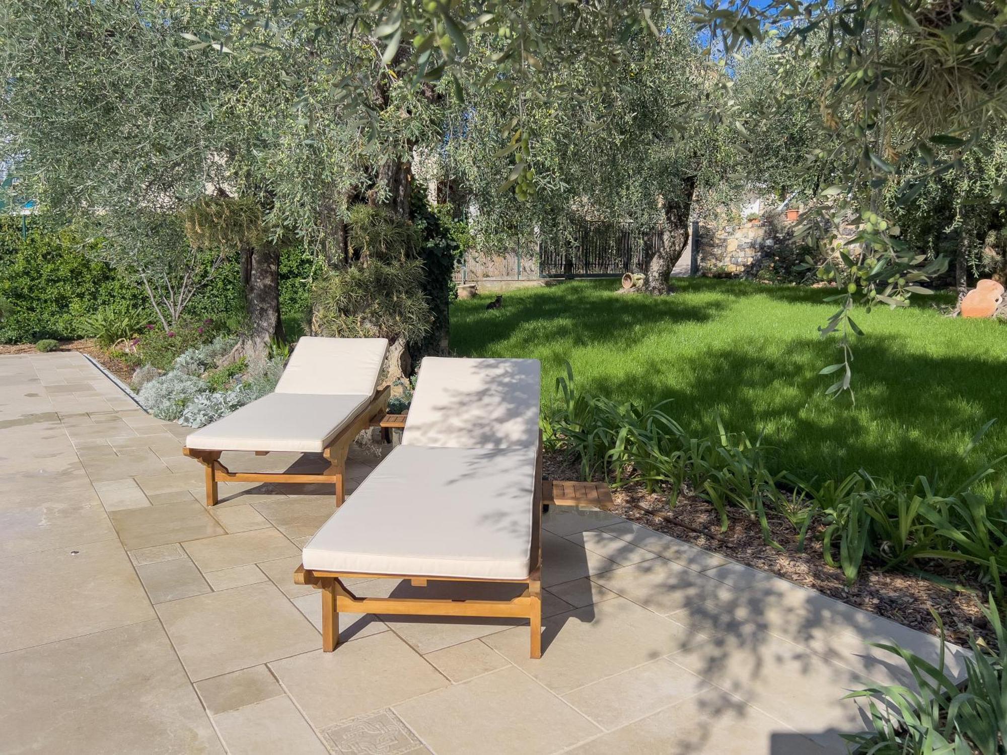 Villa La Rodina Diano Marina Exteriér fotografie